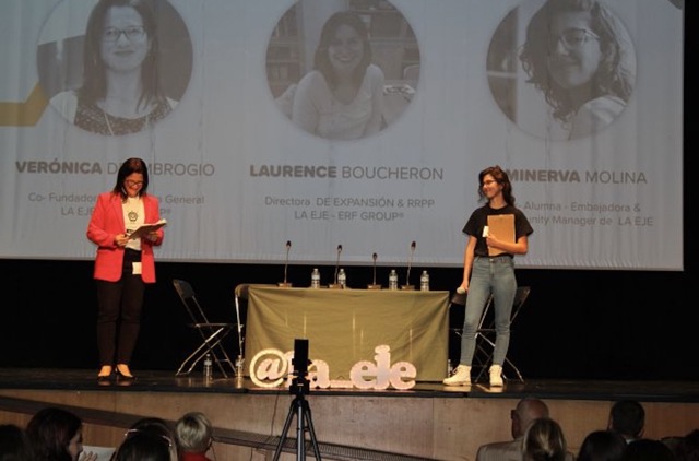 Xarrada d'empresaris locals als instituts