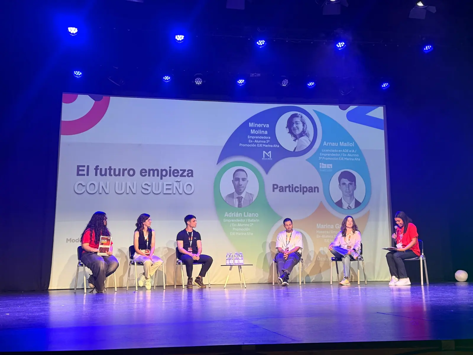 Alumnado de la Escuela de Jóvenes Emprendedores