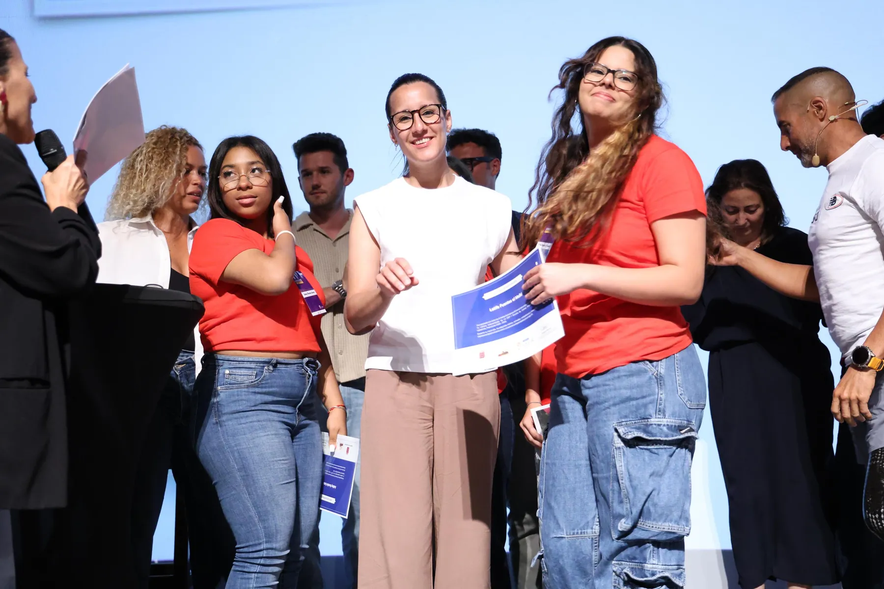 Jóvenes estudiantes de Lanzarote participando en el evento de La EJE